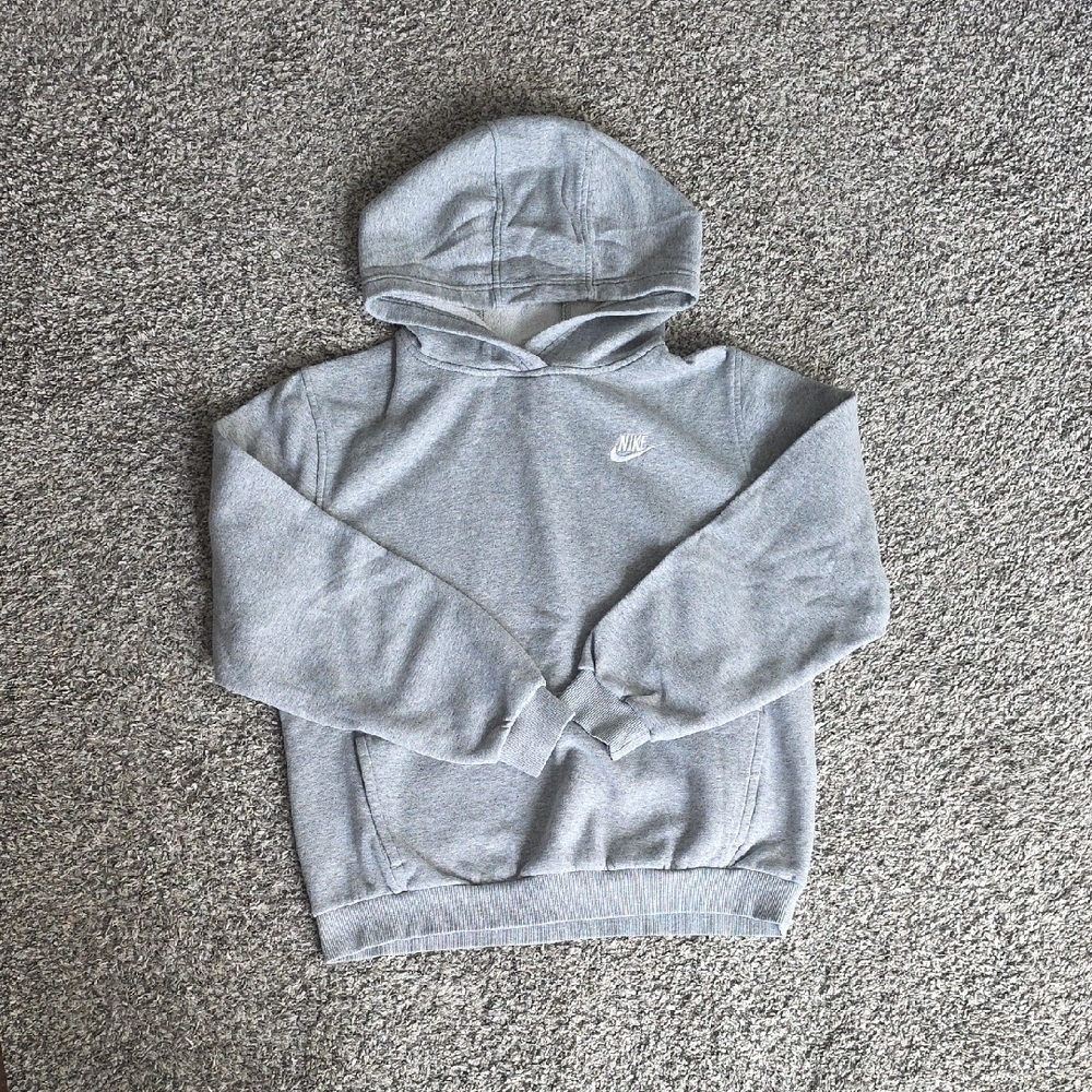 Nike Light Gray Pullover Hoodie